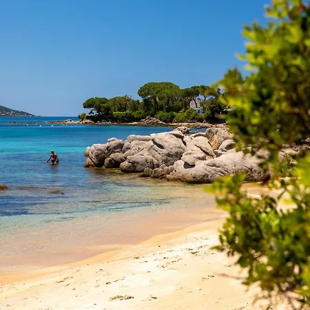 Maison Spacieuse A Isolella Avec Vue Mer