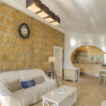 Maison Spacieuse A Isolella Avec Vue Mer بيت للعطل