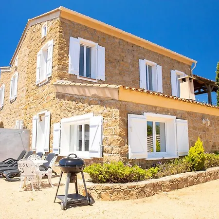 Maison Spacieuse A Isolella Avec Vue Mer بيت للعطل Pietrosella